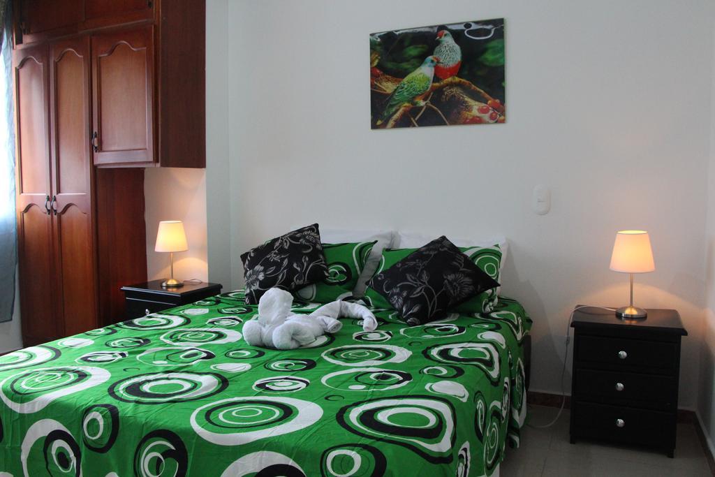 Habitaciones En Medellin Exterior photo